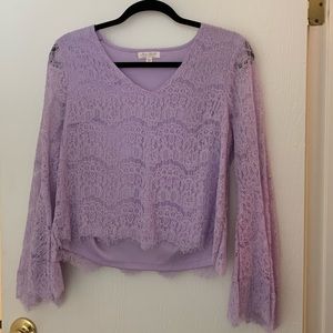 Lined Lacey Lilac Top! Flare Arms- Never Worn